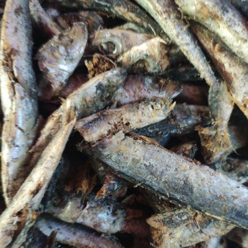 

Ikan asin Layang rebus