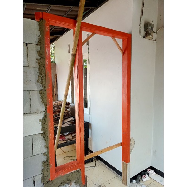 Meni Kayu,Cat Kayu,Cat Dasar Kayu,Cat Anti Rayap,Obat Rayap,Cat Lapisan Kayu,Ukuran 1 Liter