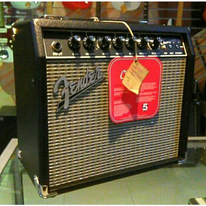 Ampli Gitar Fender Champion 20