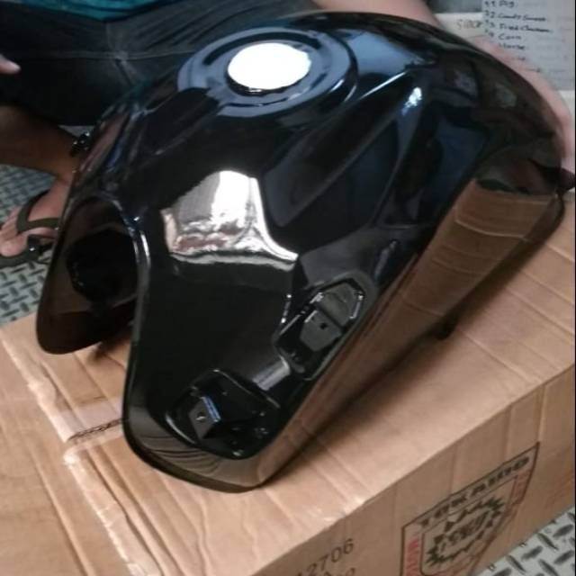 TANGKI MEGAPRO MONOSHOCK 2010