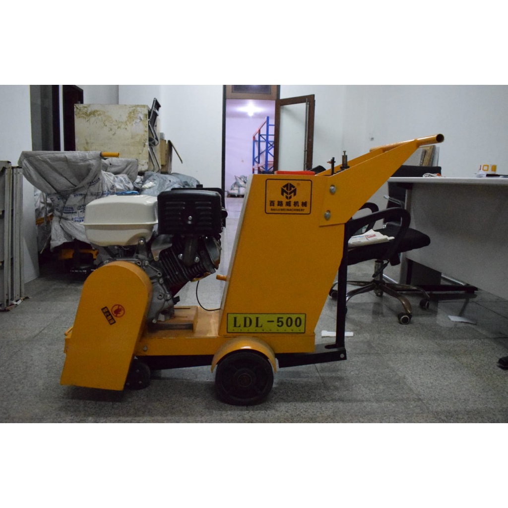 Mesin Pemotong Jalan/Road Cutting Machines /Mesin Potong Aspal Beton
