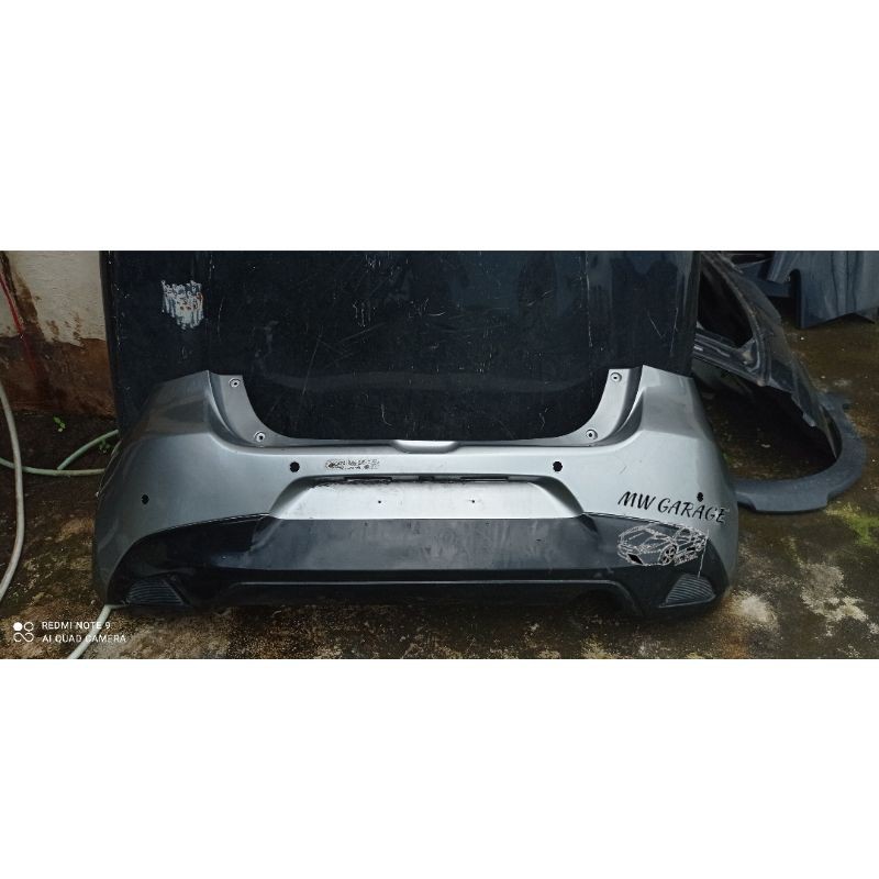 Bumper belakang Mazda 2 Skyactiv 2015 2016 2017