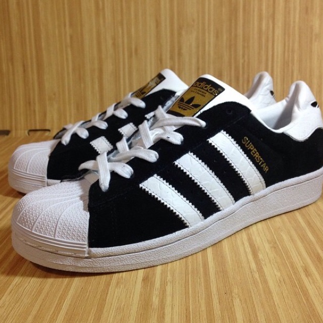Adidas Superstar