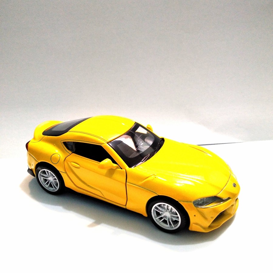 Koleksi Pajangan MSZ Diecast Apolo Toyota GR Supra 2021 Kuning TS