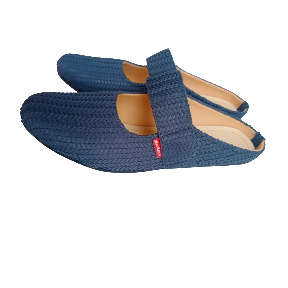 Sepatu Selop Wanita Bahan Rajut Warna Abu-Abu