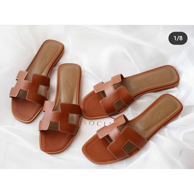 BNIB Hermes Oran Sandal Gold size : 38