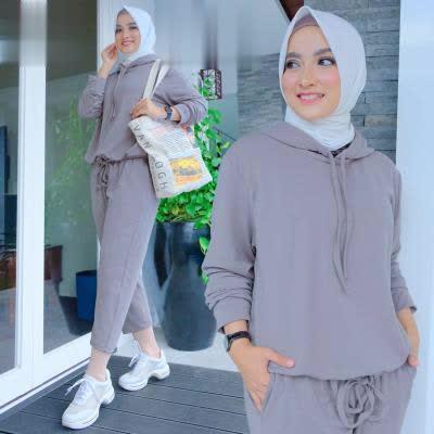 baju olahraga wanita muslim / set baju olahraga wanita  muslimah / sporty set wanita / casual setelan wanita / atasan dan bawahan wanita kekinian/ celana dan baju wanita / setelan bajuolahraga terbaru /one set celana panjang wanita / setelan baju olahraga