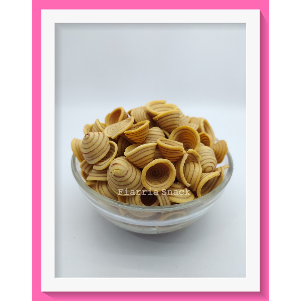 

Kuping Gajah Mini 200 Gram / Jajan Jadul Terlaris