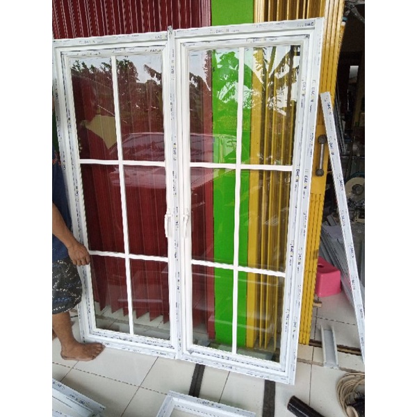 Kusen jendela aluminium kaca custom 2 daun 100x140