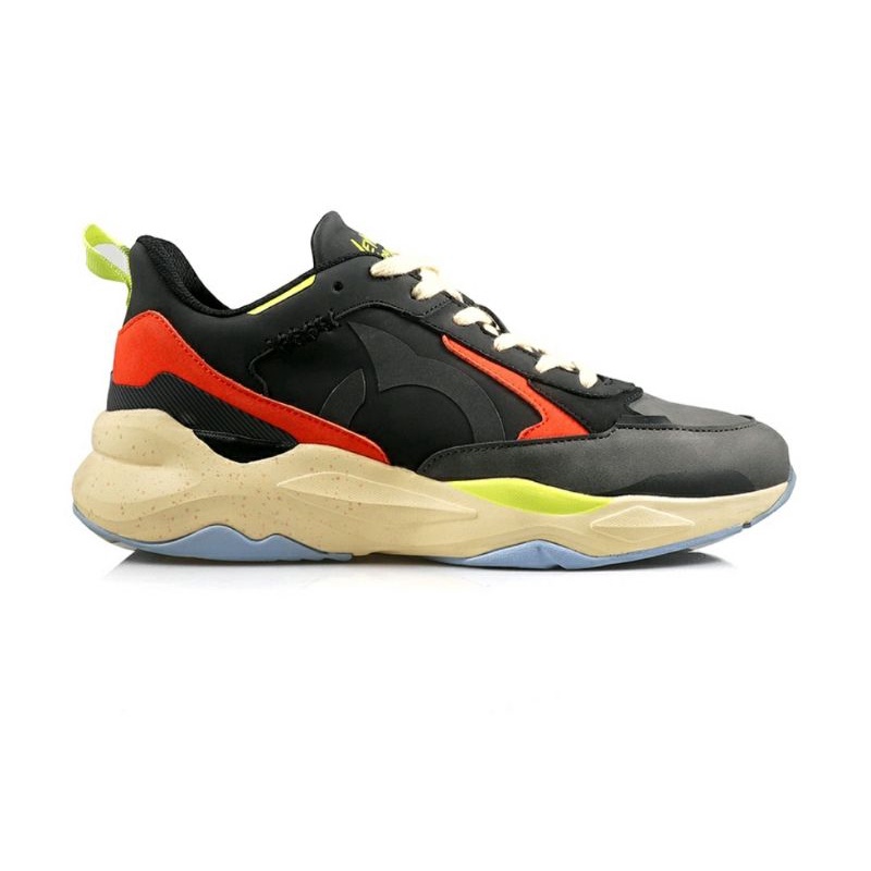 Sepatu Sneakers Ortuseight x Never too Lavish 'RHEIN' - SIZE 41