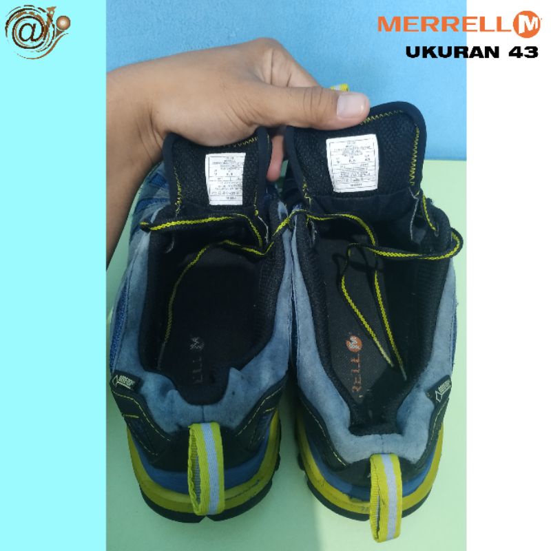 Sepatu Outdoor Merrell