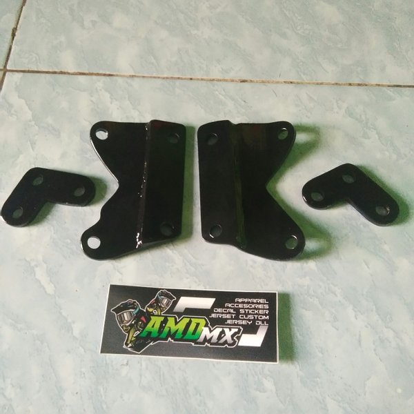 Diskon breket dudukan mesin tiger rangka klx Limited