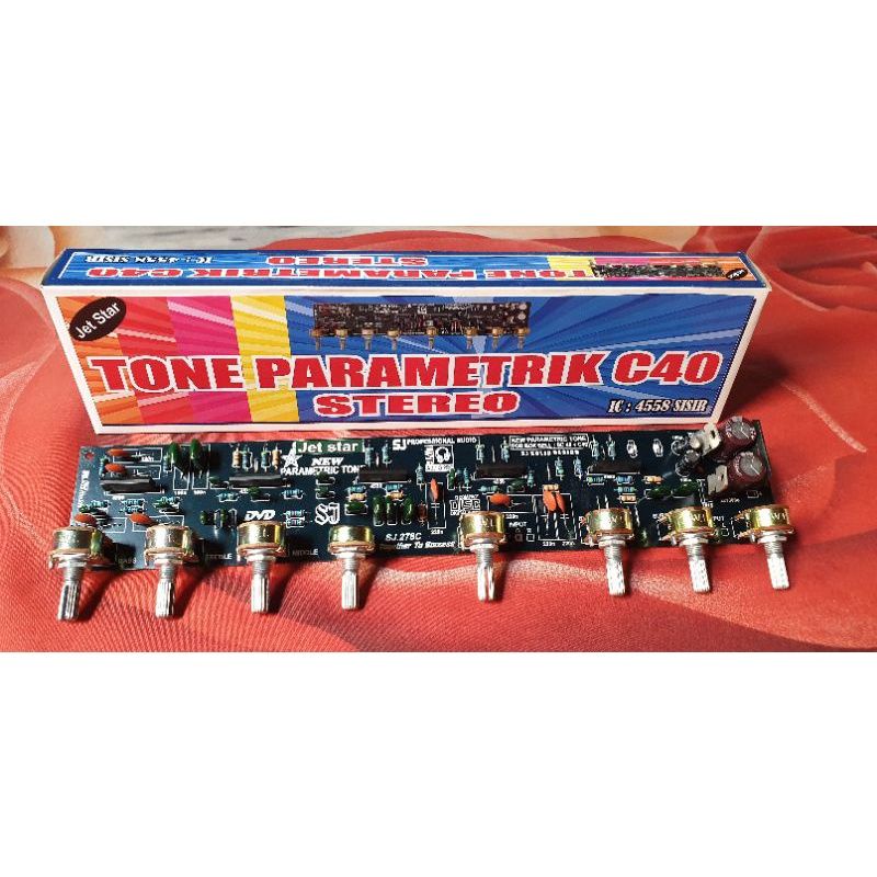 Tone parametrik jet star IC 4558 sisir