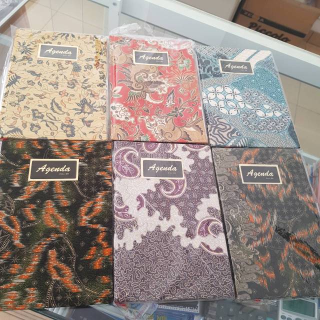 

Buku agenda batik