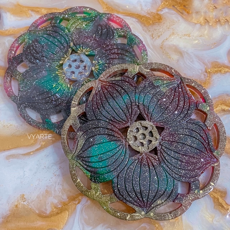 flower coaster custom resin coaster tatakan gelas custom kado hampers souvenir natal resin art