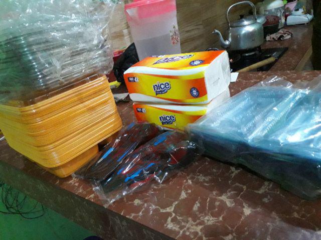 Mika Box Bento 4 Skat - Kotak Makan Tray - Kuning - Isi 50 Pcs