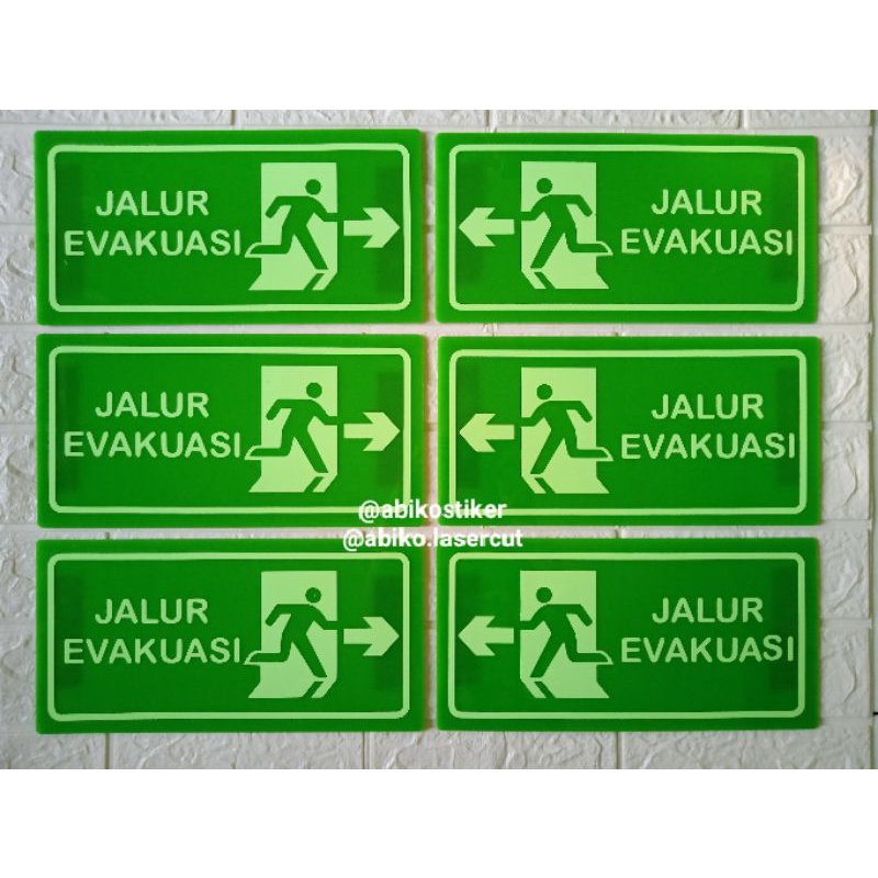 PAPAN TANDA AKRILIK JALUR EVAKUASI GLOW IN THE DARK
