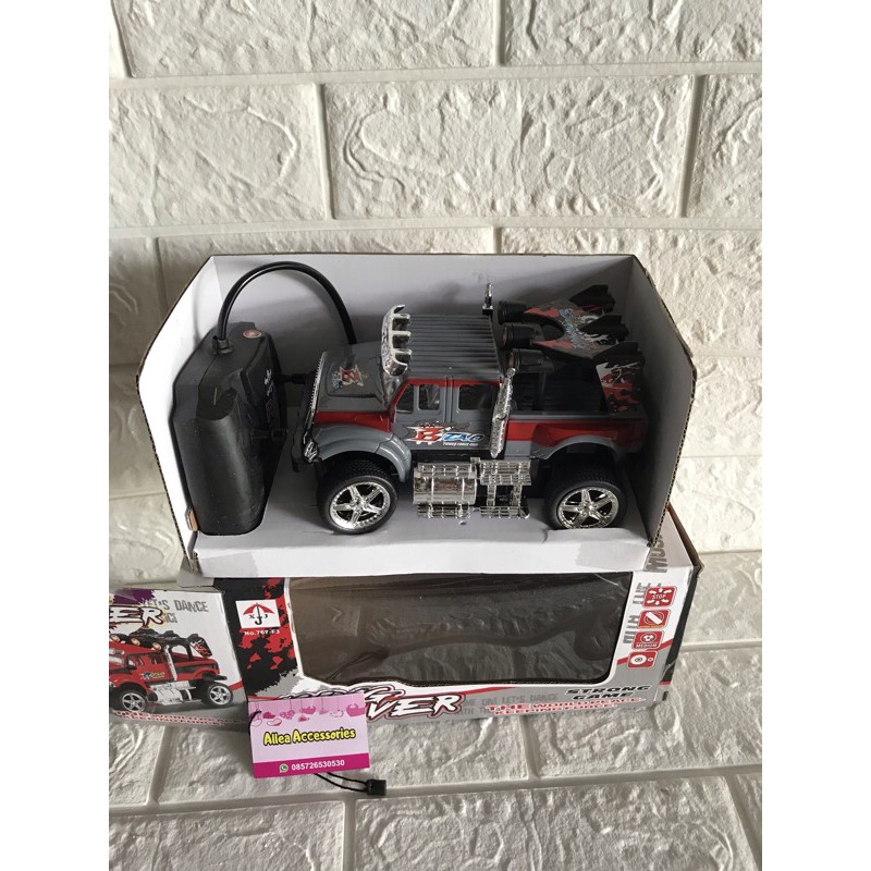 mainan mobil remot jeep(COD)