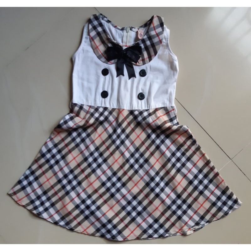 preloved dress anak perempuan kotak-kotak