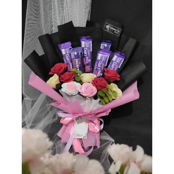 Buket Coklat/ Buket Bunga/ Buket Wisuda