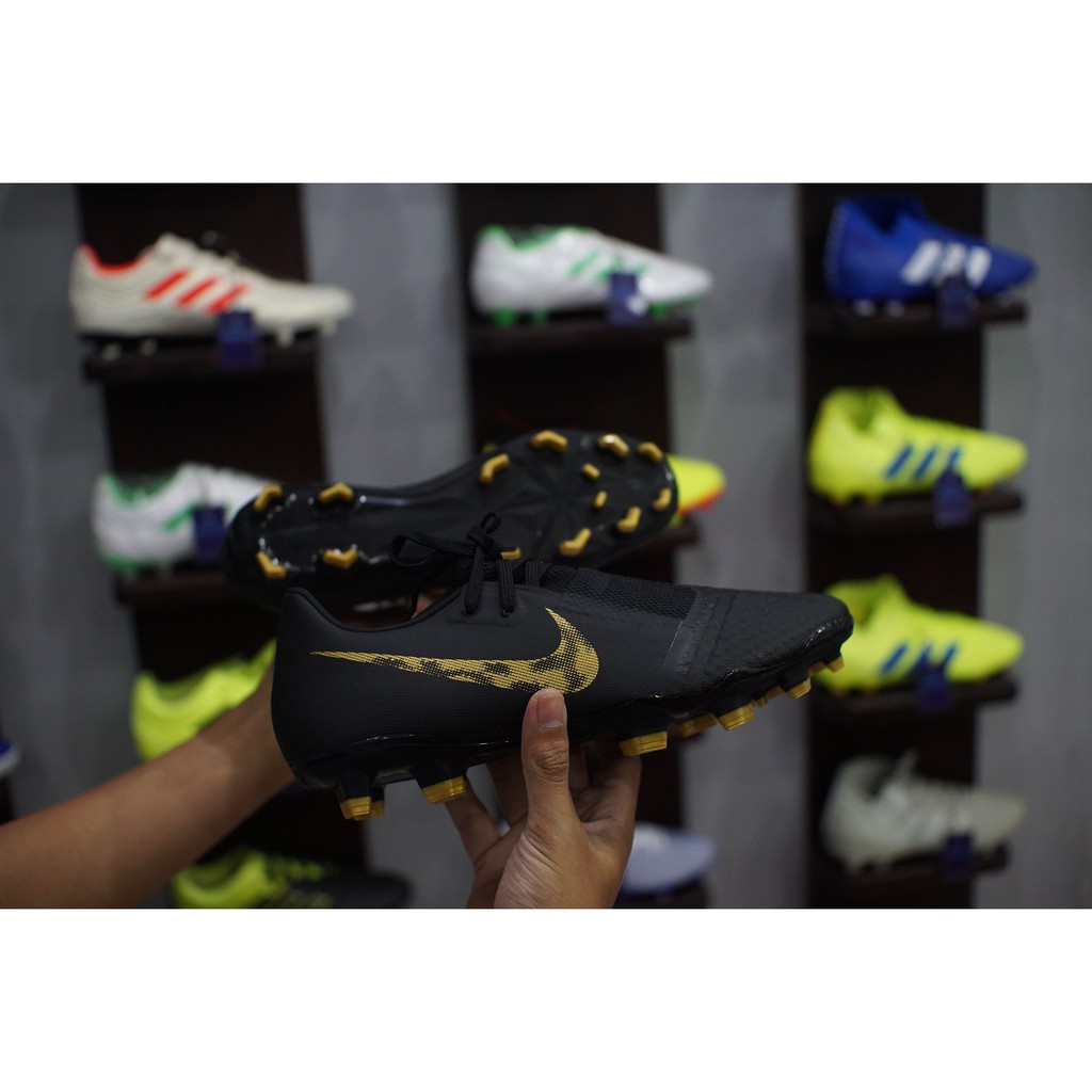 Sepatu Bola Nike Phantom Venom Academy FG Black  Original