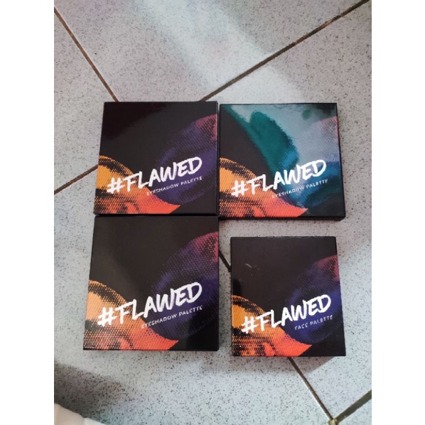 Flawed Eyeshadow Face Palette