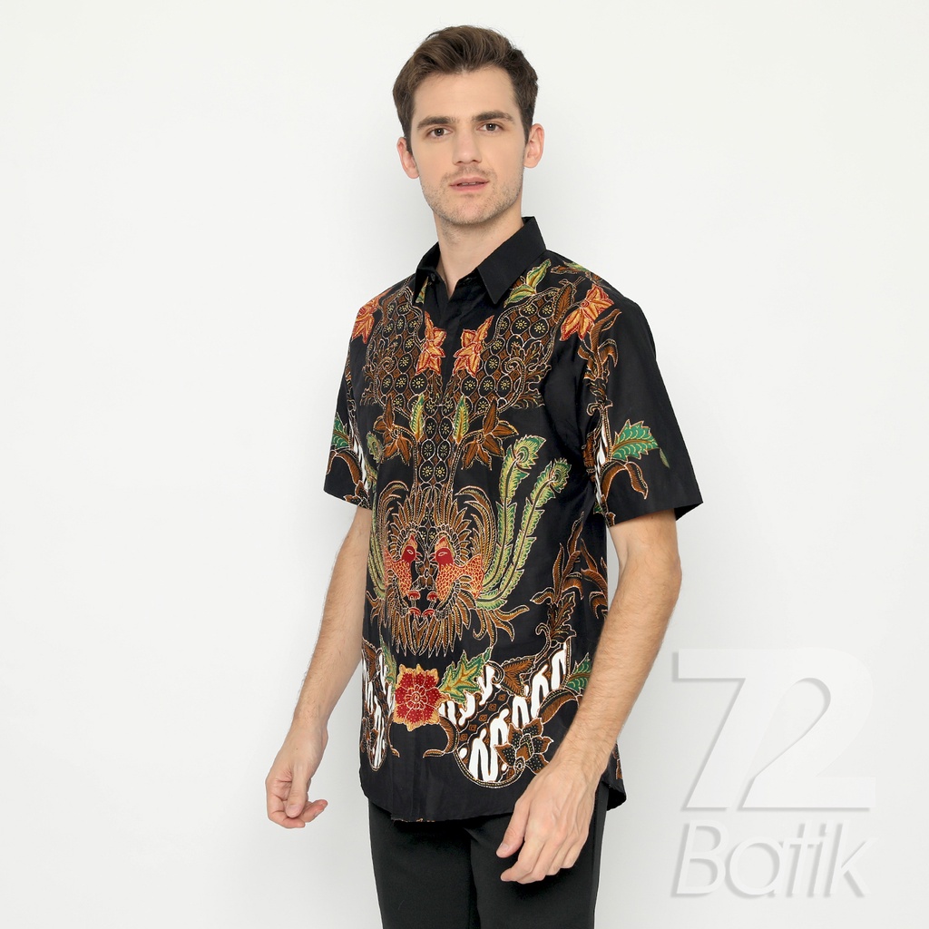 BAJU BATIK PRIA Casanova Kemeja Slimfit Lengan Pendek Premium Motif Elegant Warna Hitam Orange 728619 Cap 72 - Baju Kemeja Atasan Pakaian Setelan Batik Pria Cowok Laki Laki Remaja Keluarga Kantor Lengan Pendek Modern Slimfit Slim Fit Premium Kekinian