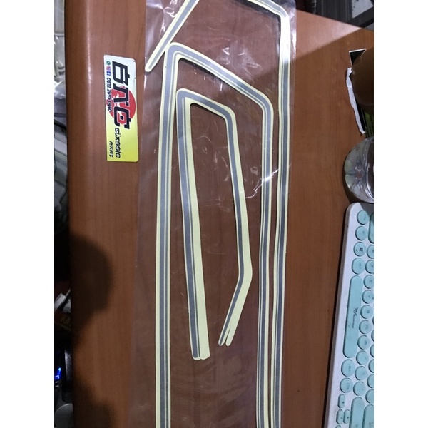 lis gl100striping Gl 100 Gl status silver