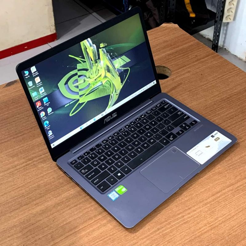 Asus VIvobook s14