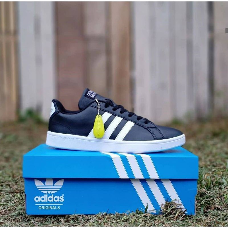 ADIDAS CLOUDFOAM ADVANTAGE BLACKWHITE