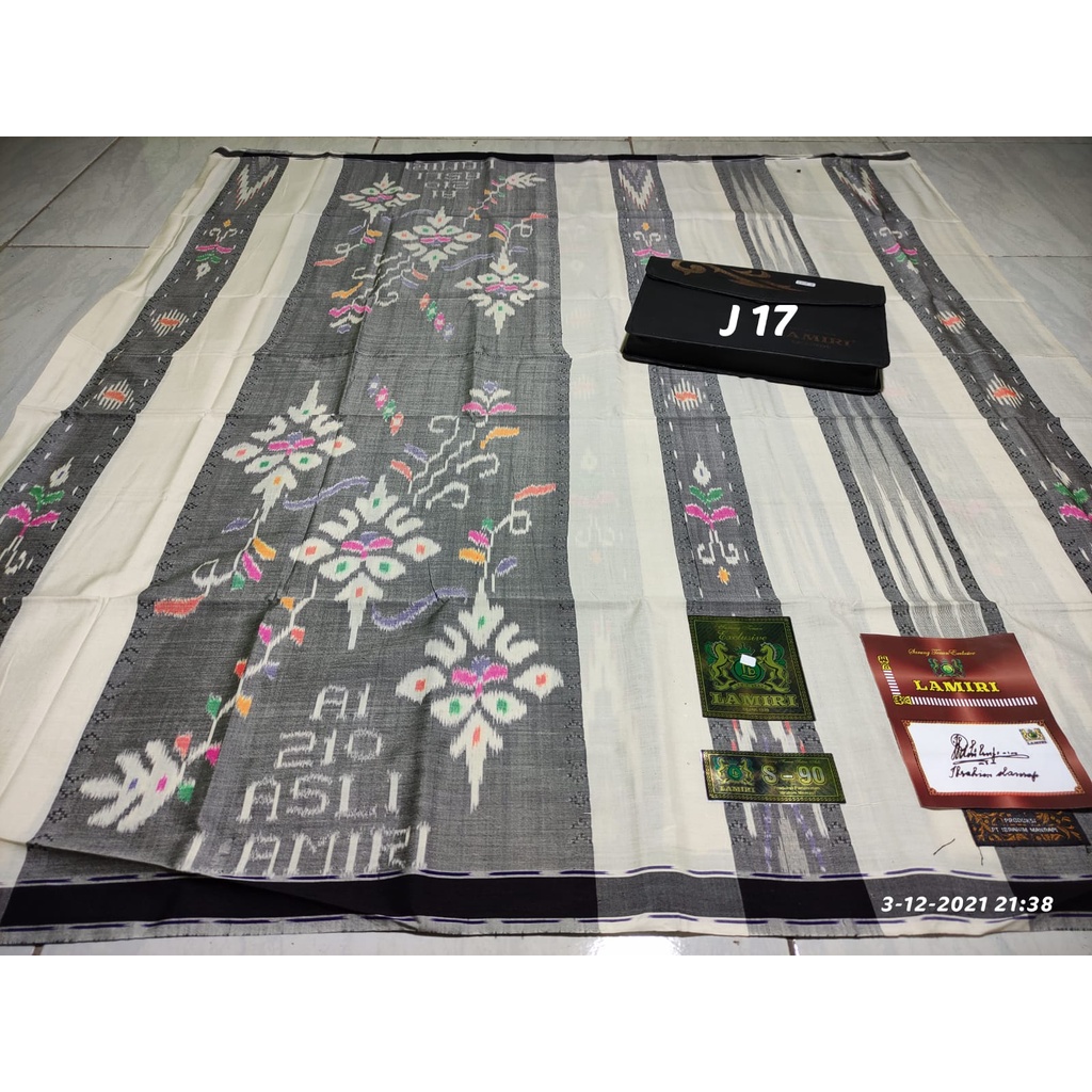 Sarung tenun Lamiri sutra 210 s90 jentik