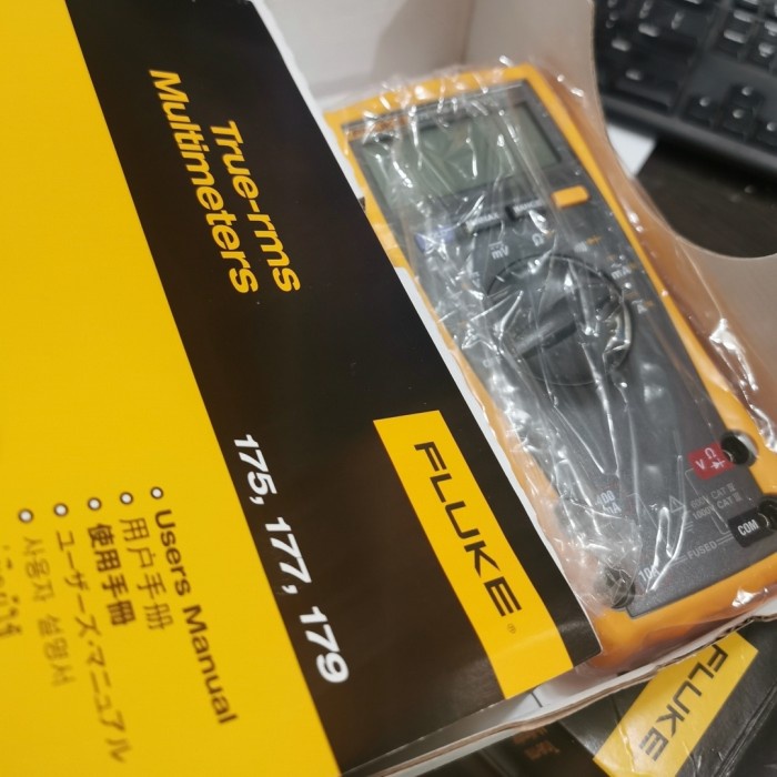 Fluke 175 True-rms multimeter