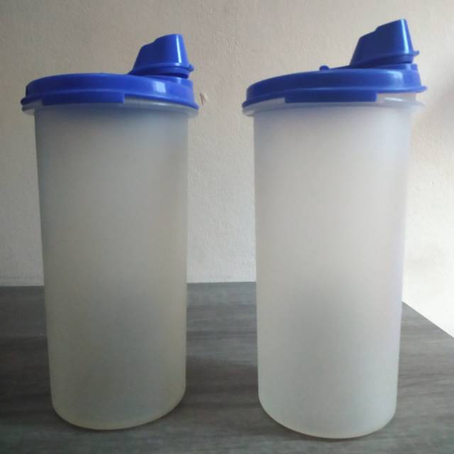 Tupperware tempat minyak