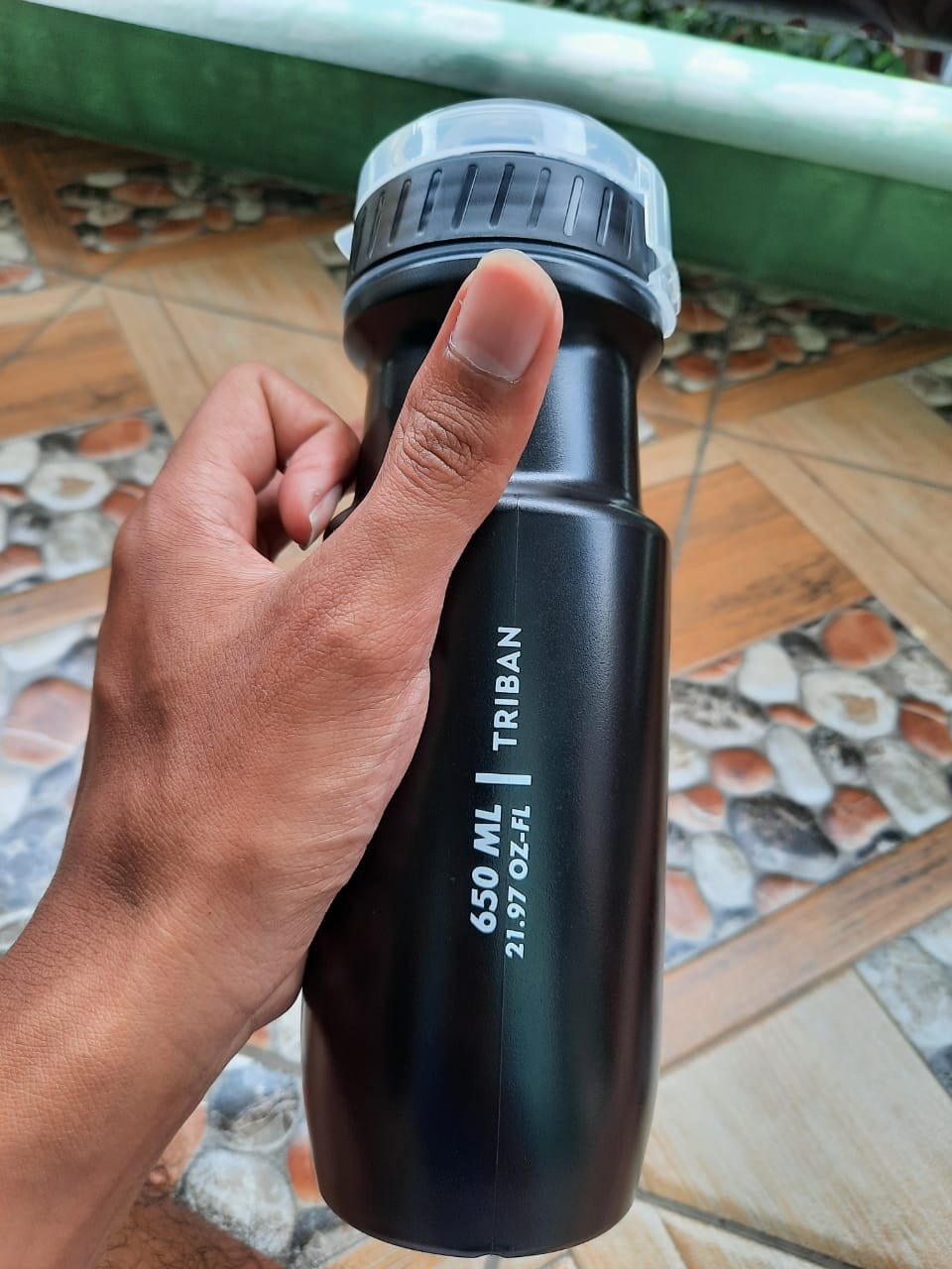 Triban Botol Minum Road 650ml Hitam Decathlon 2611234