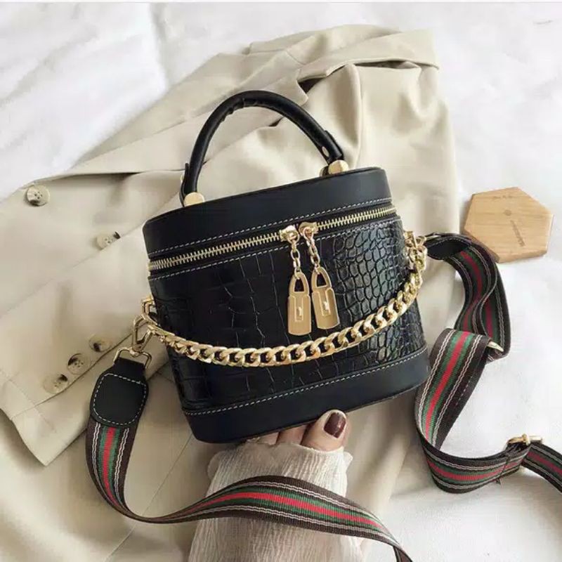Tas wanita tabung croco import