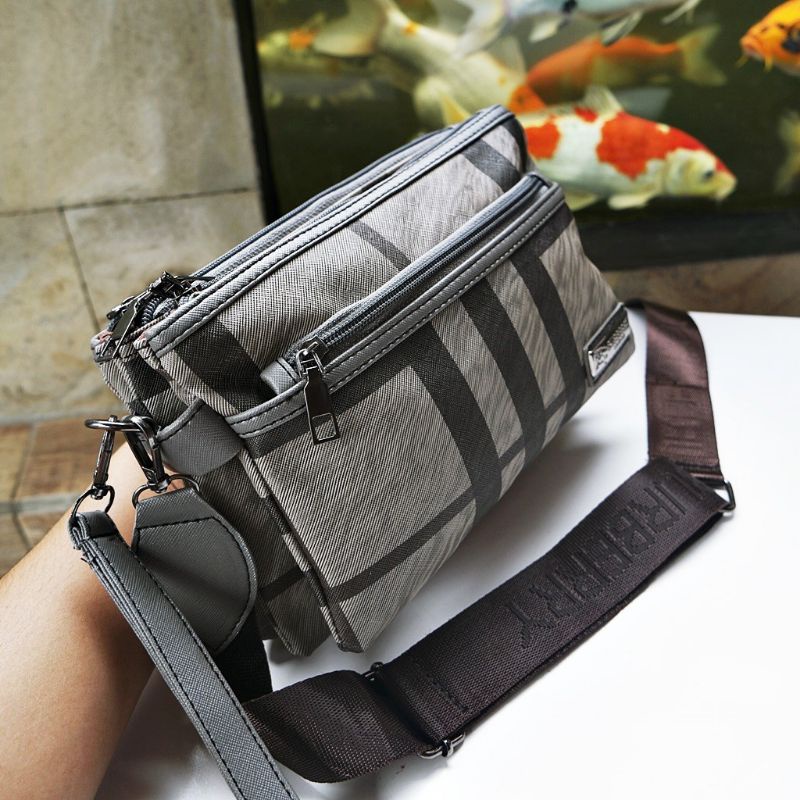 TAS SELEMPANG WANITA FASHION 4 RUANG