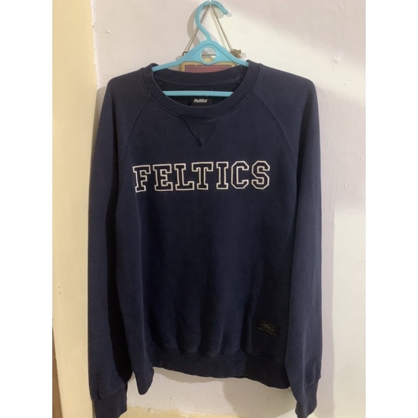 Crewneck feltics
