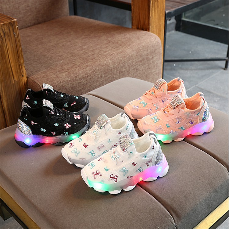 Limited Edition - Sepatu Sneakers LED Anak Perempuan Motif Kupu-kupu Import 012