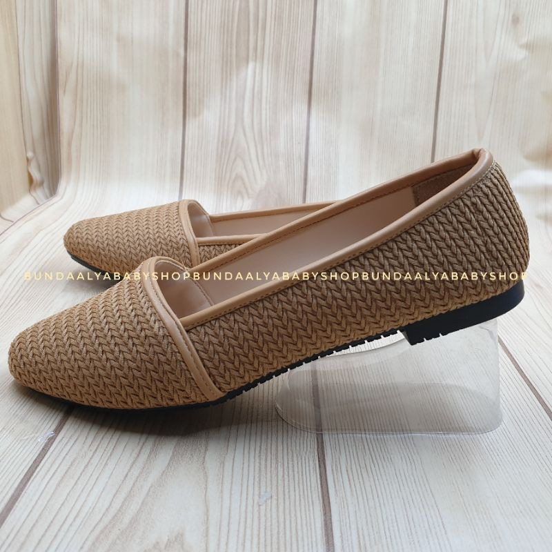 Sepatu Wanita Slip on Casual Flatshoes CABARET - Sepatu Wanita Premium Size 37 - 40 COKLAT -Sepatu Flatshoes Suede Simple