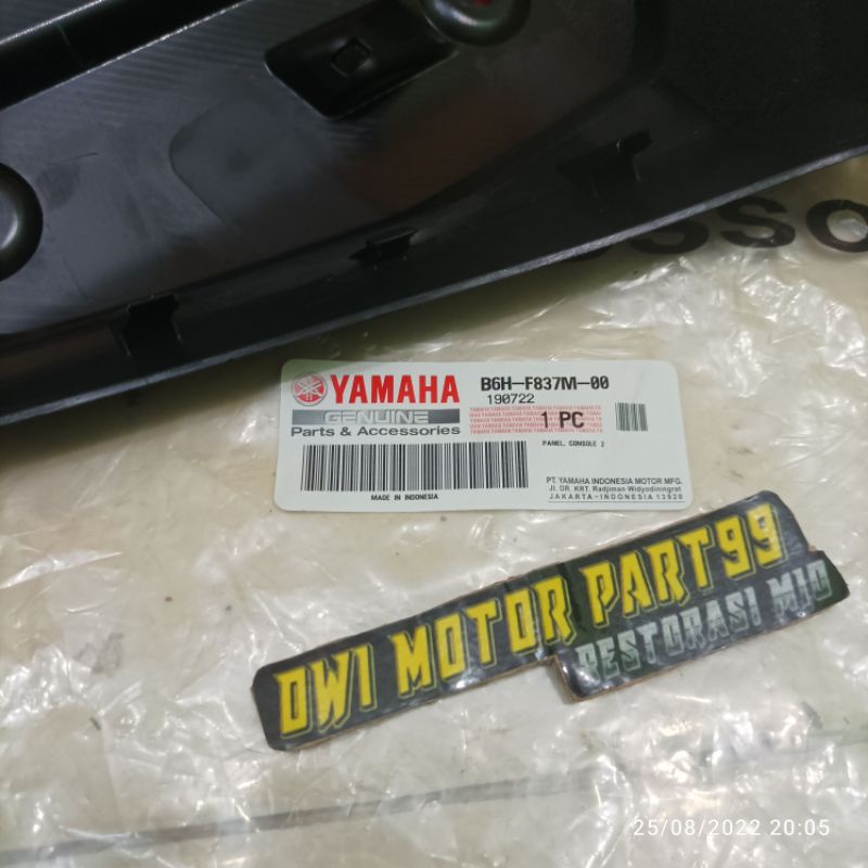 COVER DUDUKAN VISOR WINDSHIELD NEW NMAX 2020 ORI ORIGINAL YAMAHA YGP