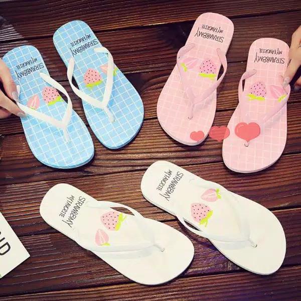 SANDAL Jepit Wanita MOTIF Strawberry Sendal Japit Rumah Spon Cewek Dewasa