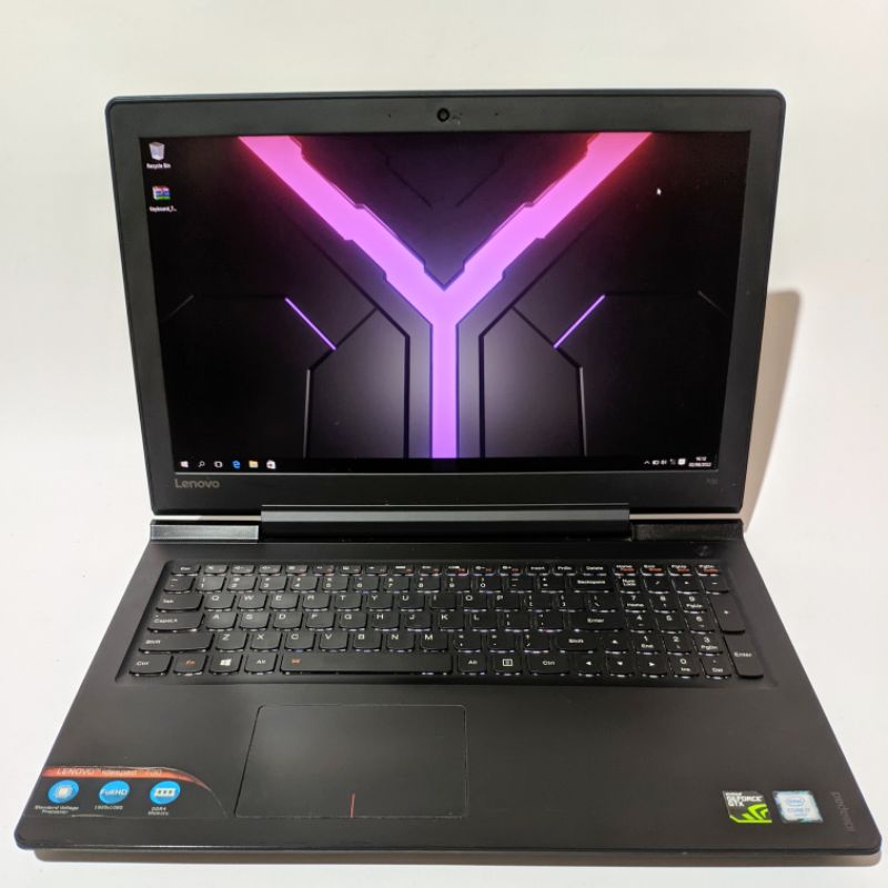 laptop gaming kencang Lenovo Ideapad 700-151SK - core i7 6700HQ 8core - Dual vga Nvidia GTX 950m - ram 16gb