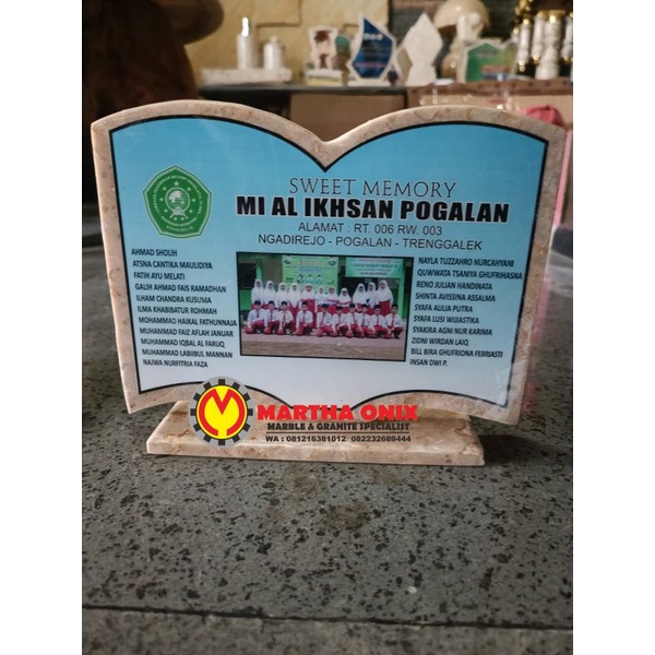 Vandel Marmer Cinderamata Kenang Kenangan