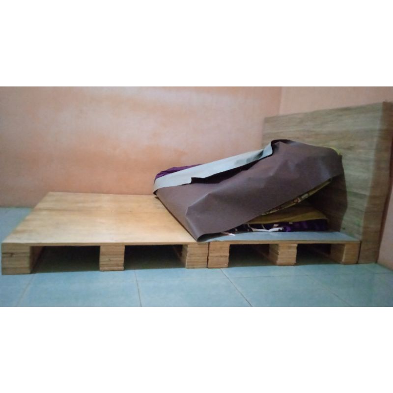 palet kayu ranjang tidur