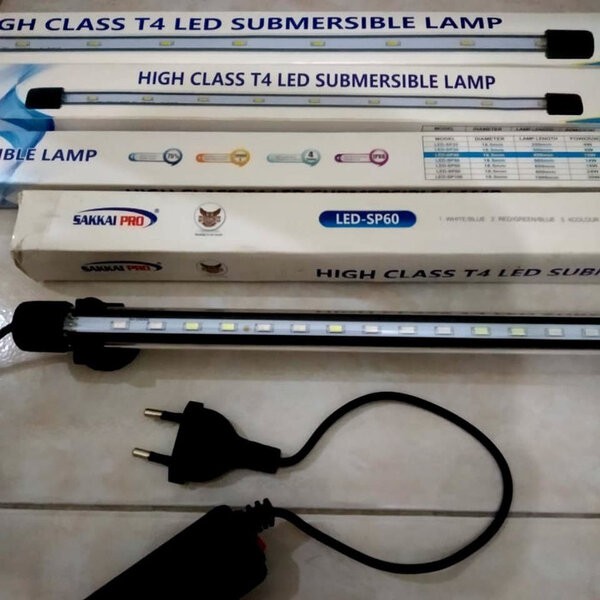 Lampu Celup 3 Warna 60cm Sakkai Pro SP 60 cm LED T4 Aquarium Akuarium