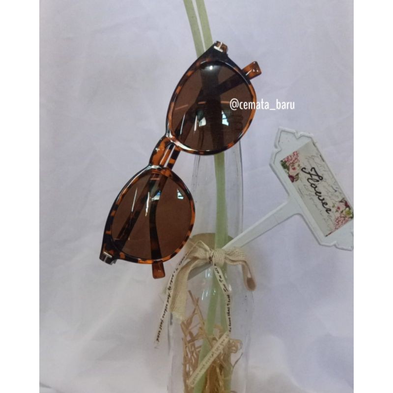 kacamata leopard