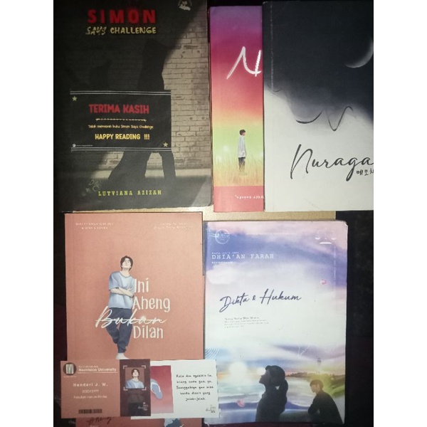 

BukuNovelSimonSaysChallenge
