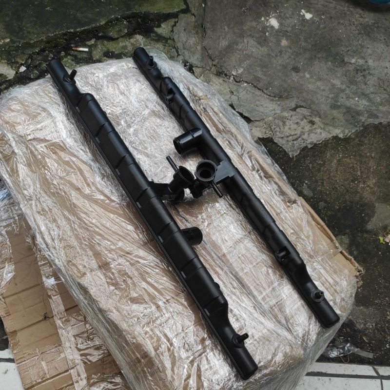 UPPER TANK RADIATOR NISAN XTRAIL T31/COVER RADIATOR XTRAIL T31