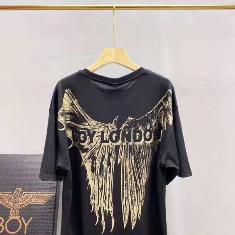 BOY5 KAOS BOY LONDON IMPORT PRIA WANITA ASIA EROPA KOREA AMERIKA GOLD ON BACK AND WHITE