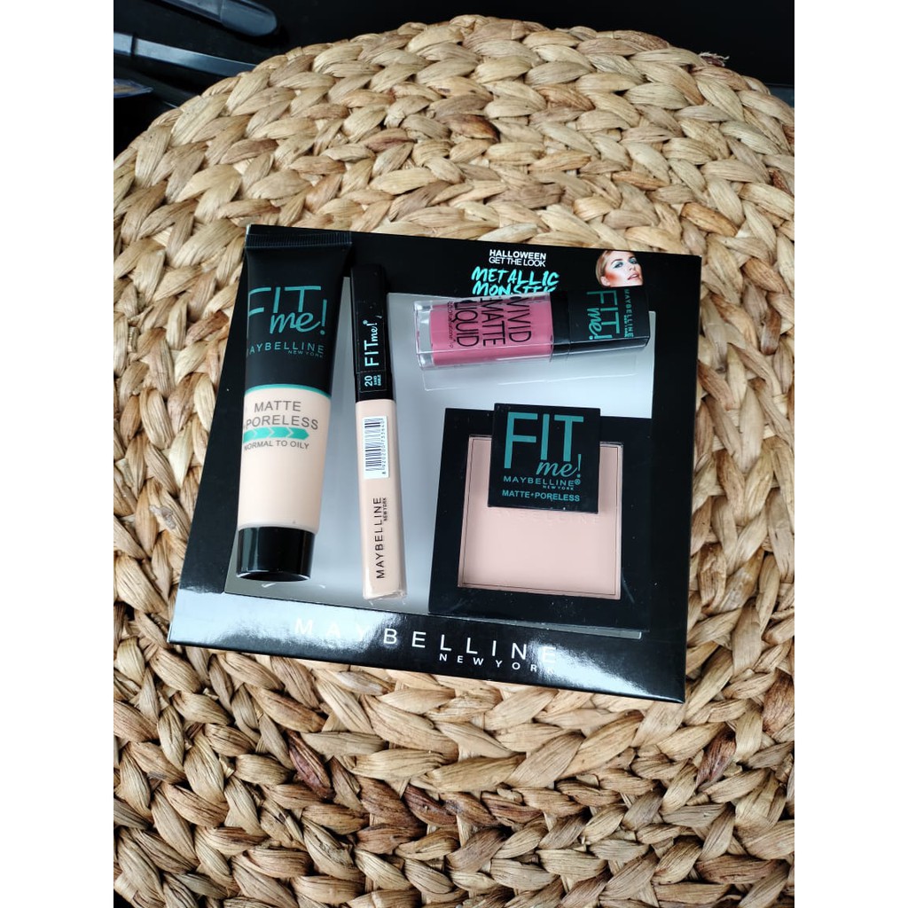 Maybelline Fit Me! 3in1 - Foundation + Concealer + Bedak